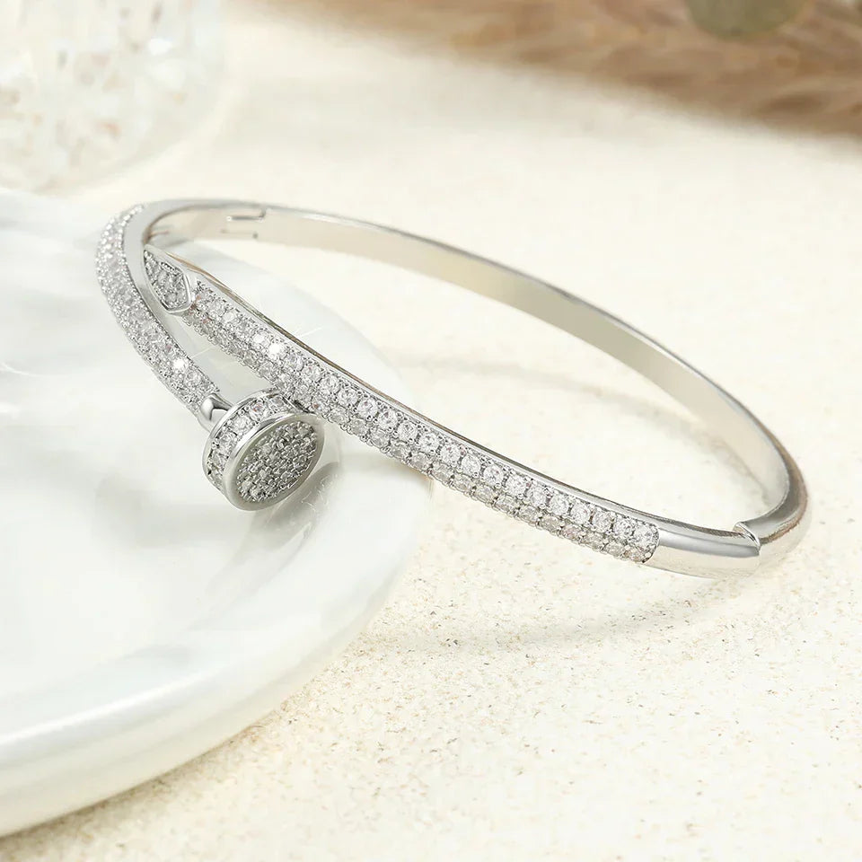 HERMIZ NAGEL ANELLO | DIAMANTE